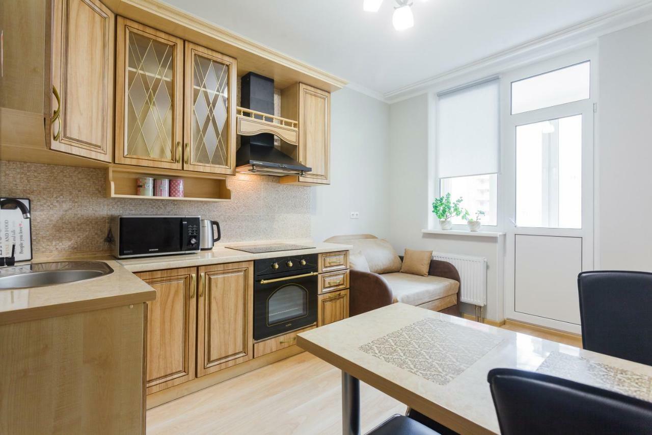 Business Class Apartment At Lomonosova Kiev Exteriör bild